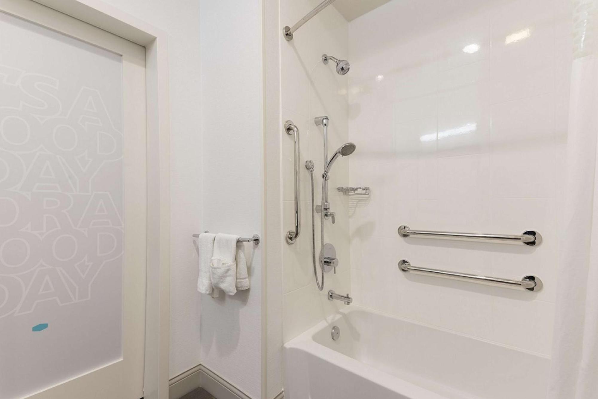 Hampton Inn Mount Pleasant Esterno foto