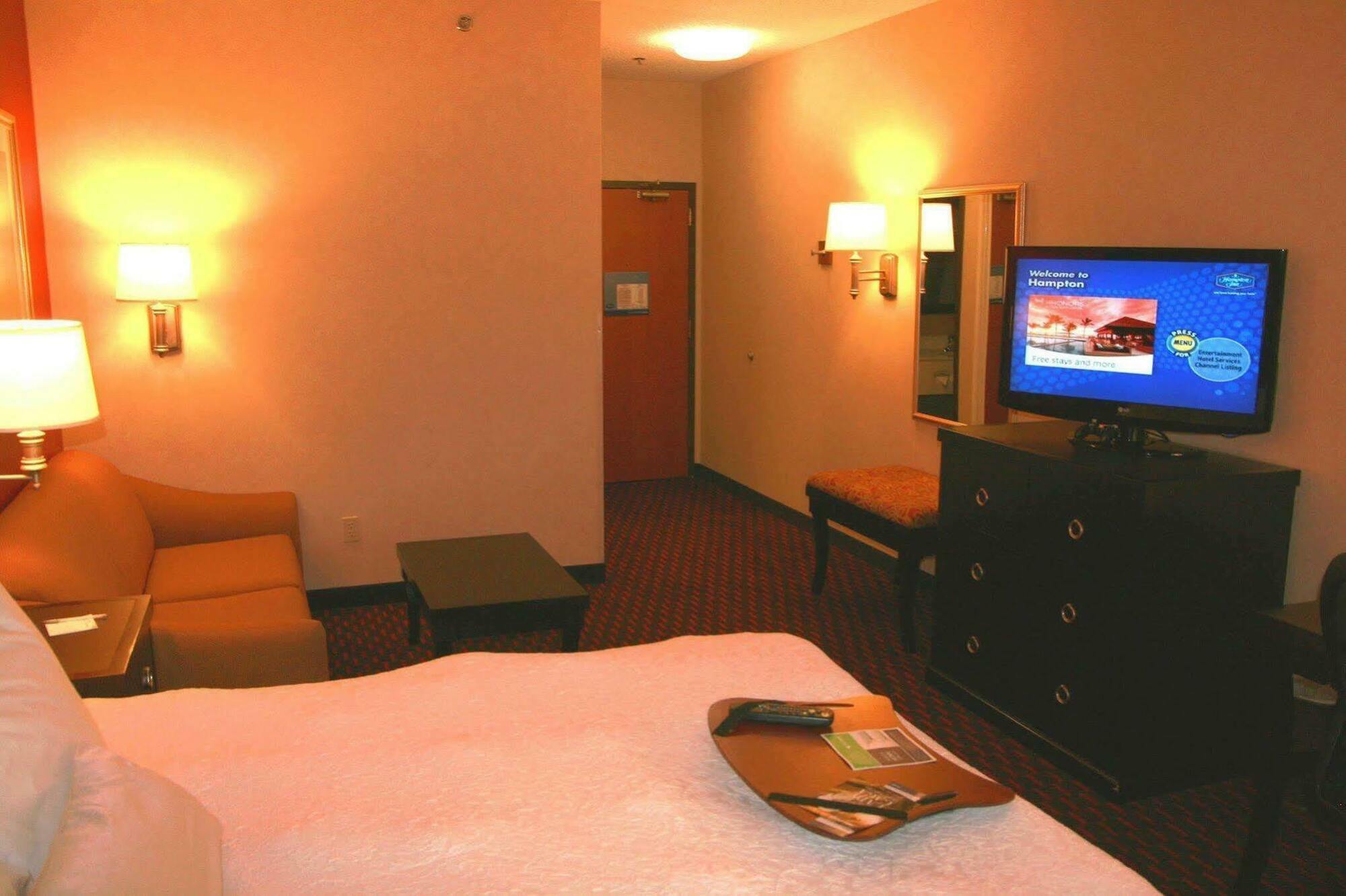Hampton Inn Mount Pleasant Esterno foto